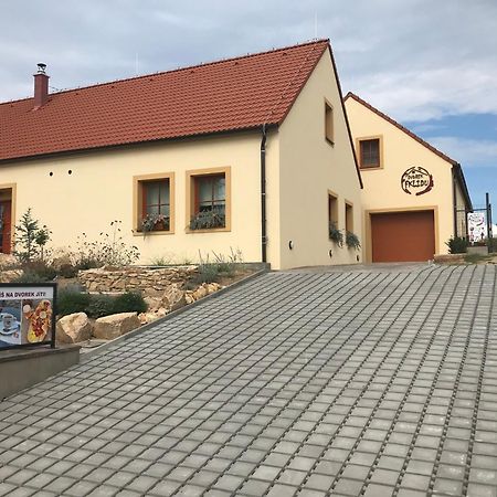 Apartman 1 Fklidu Znojmo Exterior foto