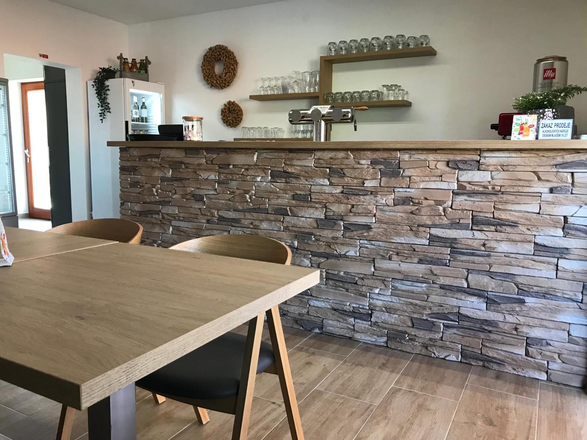 Apartman 1 Fklidu Znojmo Exterior foto